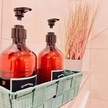 Lägenhet Clubhaus 6 - Geraeumige Mit 4 Schlafzimmern & 2 Baedern Leinefelde-Worbis