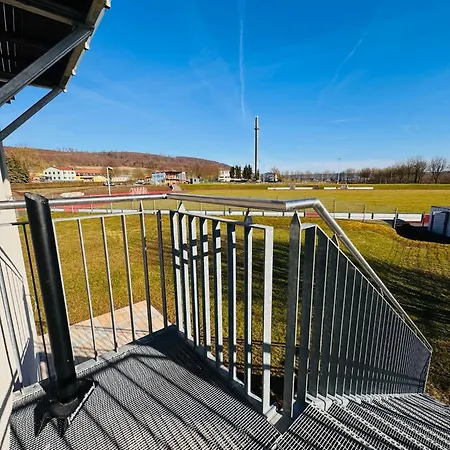 Clubhaus 6 - Geraeumige Mit 4 Schlafzimmern & 2 Baedern * Leinefelde-Worbis